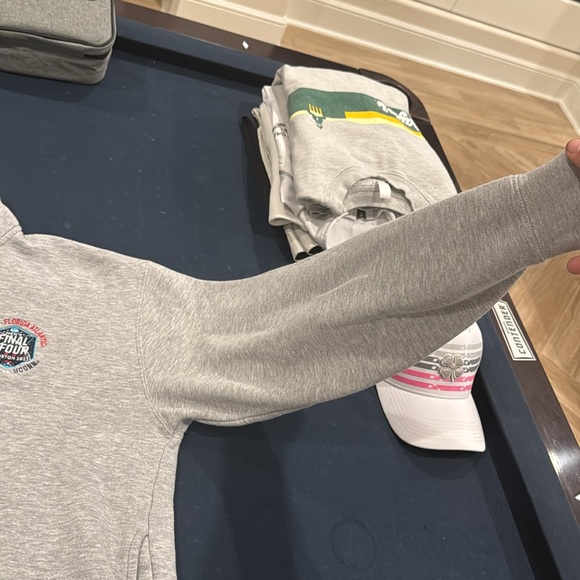 Final four 3/4 zip up sweater 2023 UConn championship size large - Picture 2 of 7